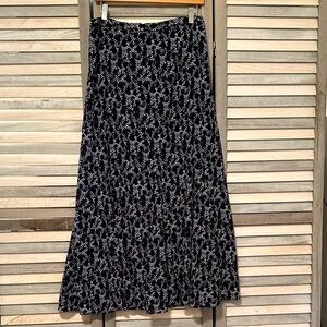 Banana Republic Blue and red Patterned Skirt